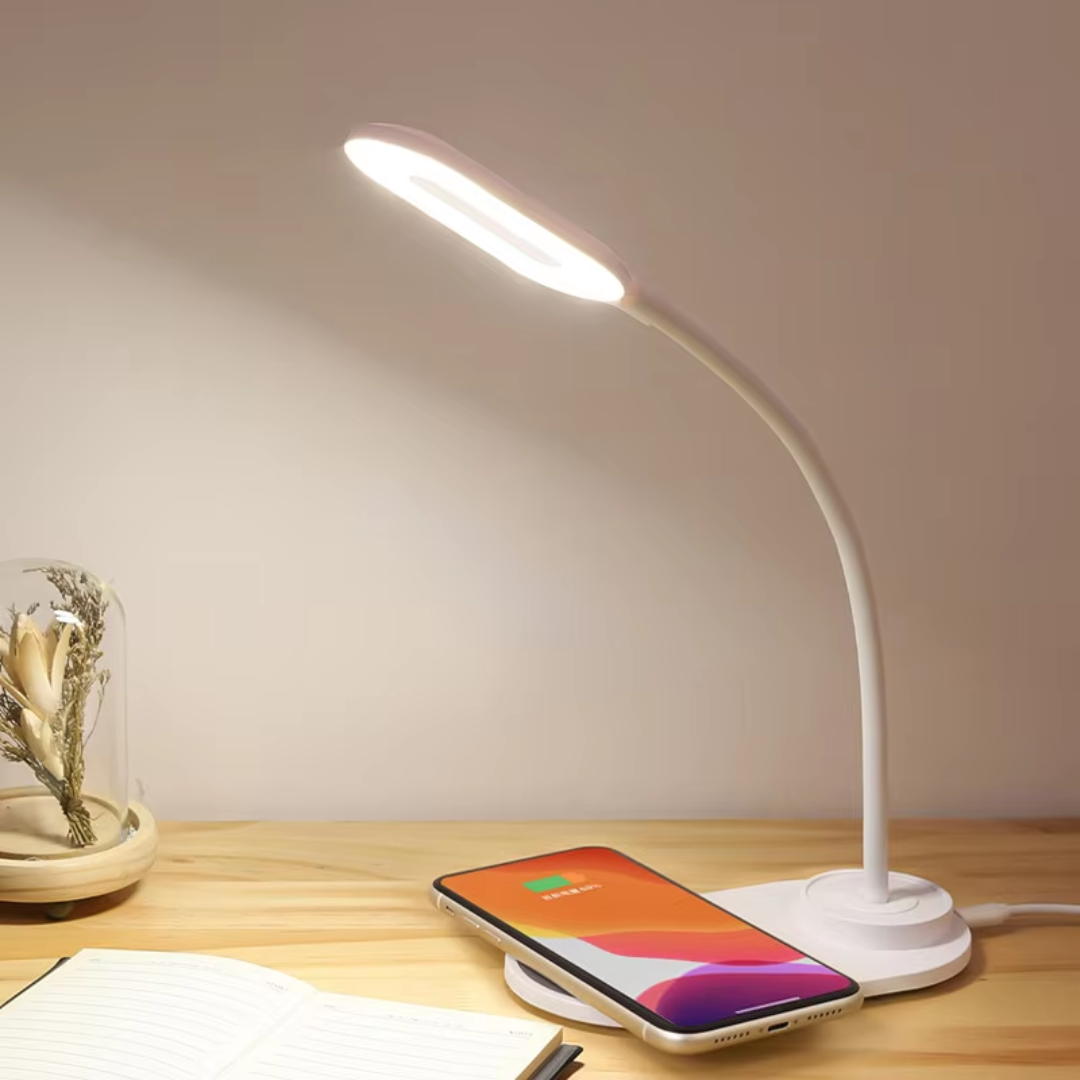 TABLE LAMP WITH CELL-PHONE WIRELESS CHARGING